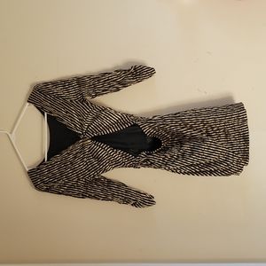 🚨⚡️(flash sale)⚡️🚨--Short dress with Cut out back detail